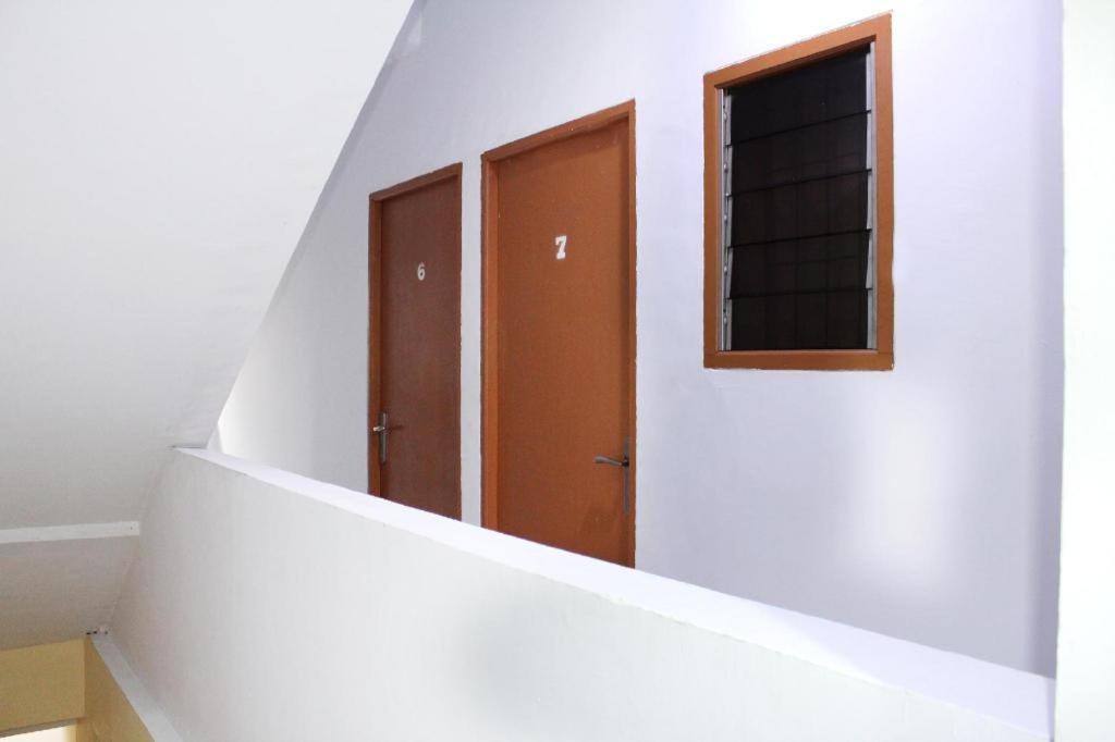 Hotel Oyo 176 Virgo 2*